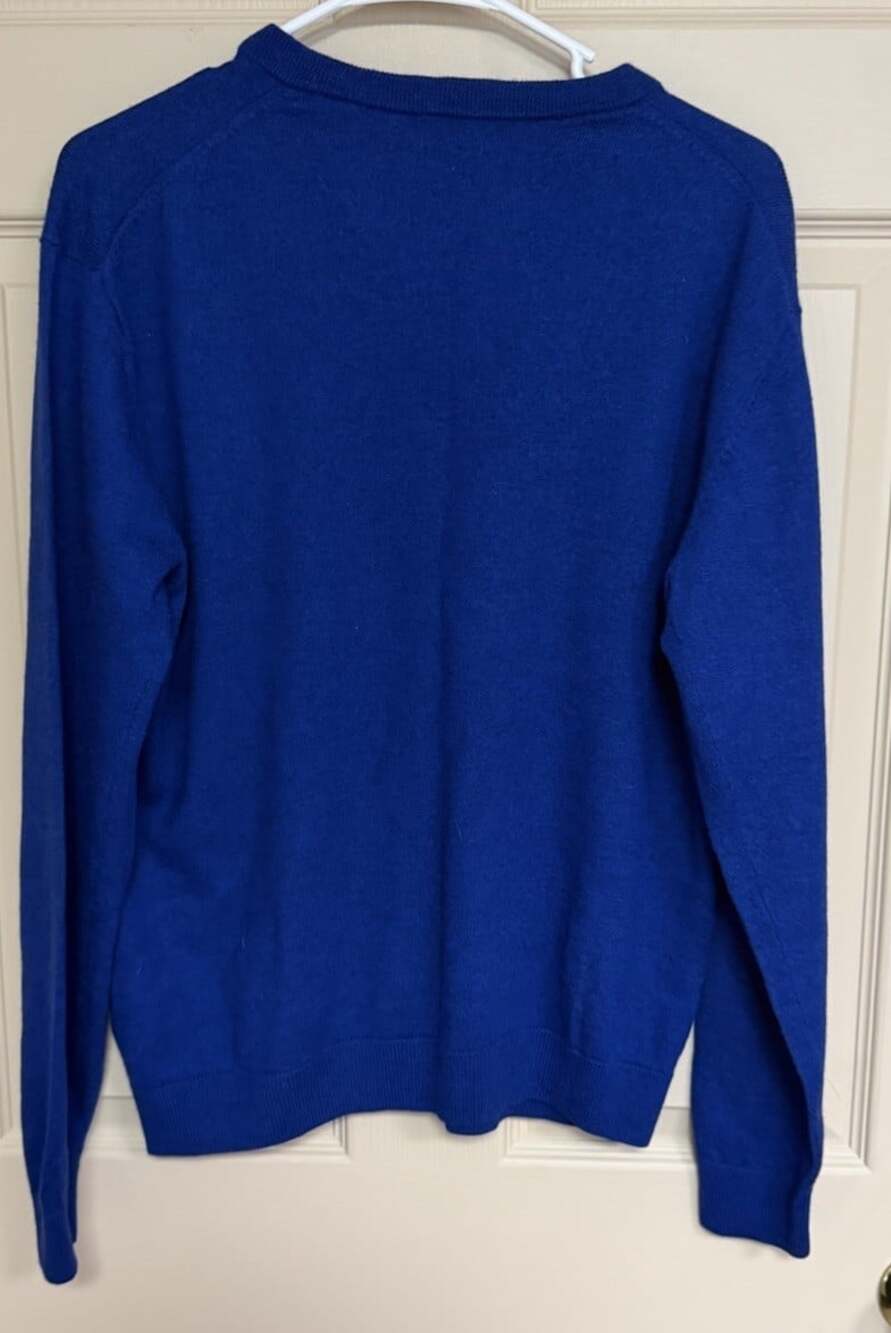 Turnbury Extra Fine Merino Wool V Neck Sweater Blue Men's Large - Picture 2 of 8